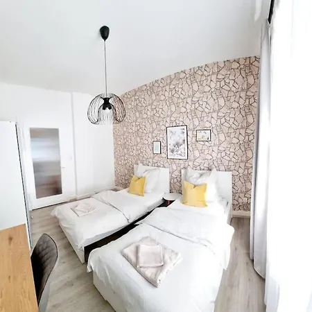 Your Cozy Appartment In Wuppertal: Wupper-Home 2 Buitenkant foto